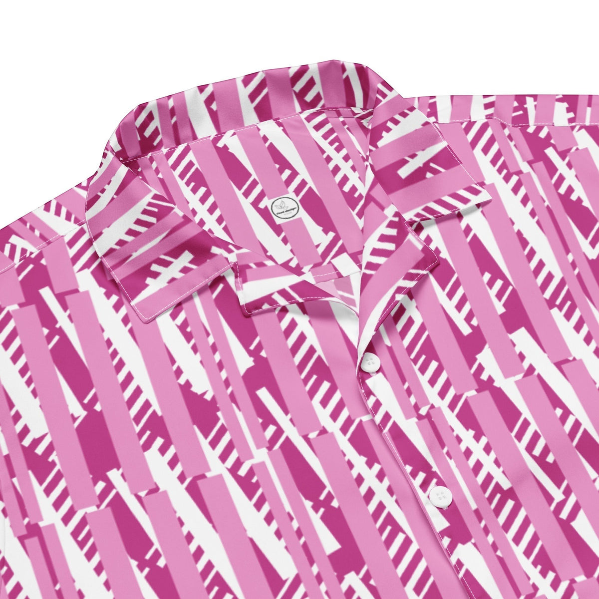 Good Wishes 365 men's red-violet and white abstract vertical striped short sleeve shirt with a camp collar