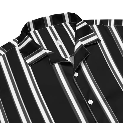 Good Wishes 365 black and white vertical striped short sleeve button-up shirt with a classic collar and UPF50+ fabric.